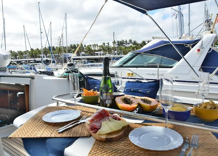 Velero Babu Bådhotel *